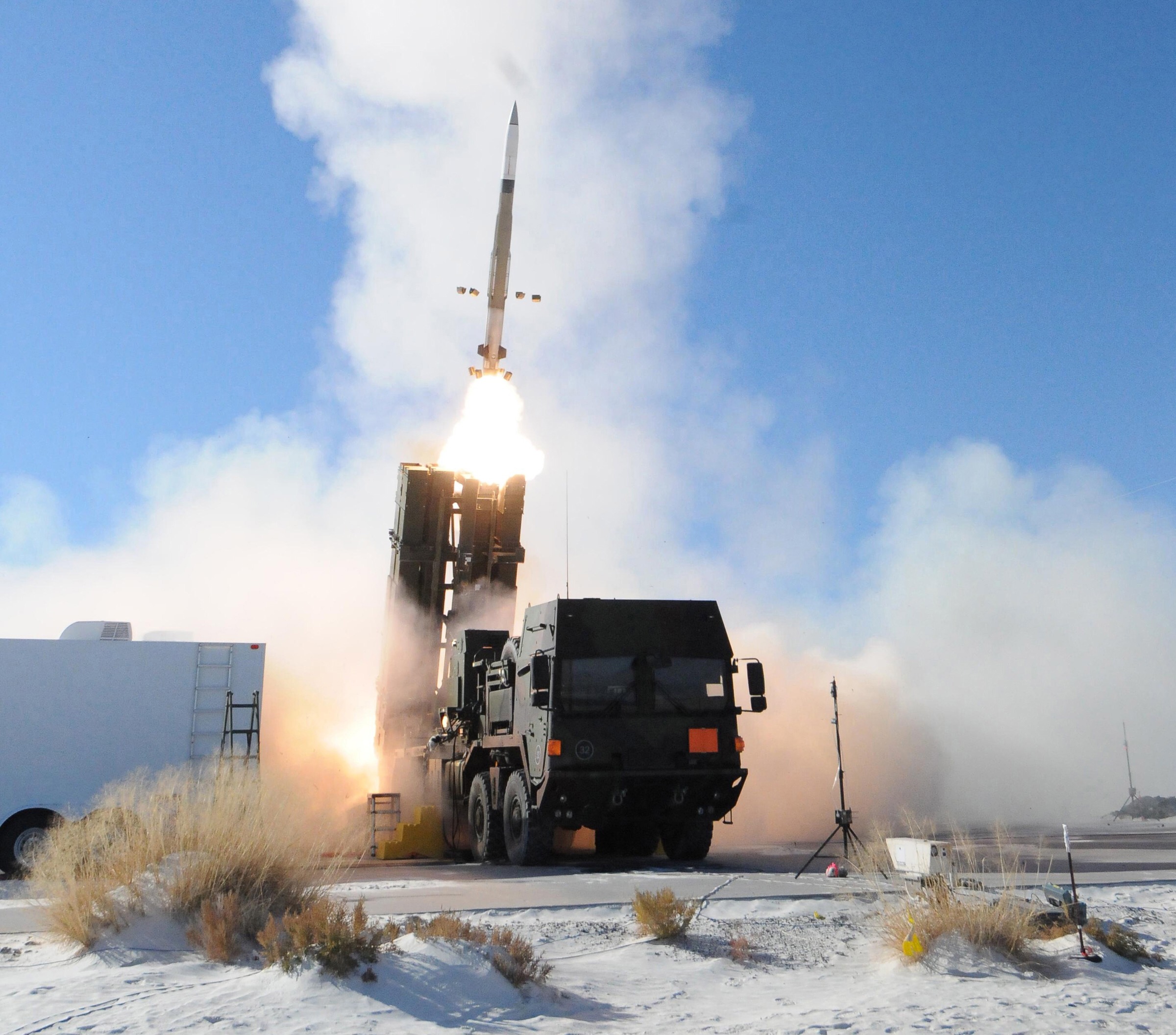 MEADS missile launch Flight Test 2 at White Sands Missile Range, 2013